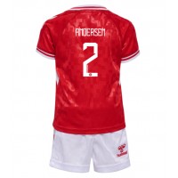 Camiseta Dinamarca Joachim Andersen #2 Primera Equipación para niños Eurocopa 2024 manga corta (+ pantalones cortos)